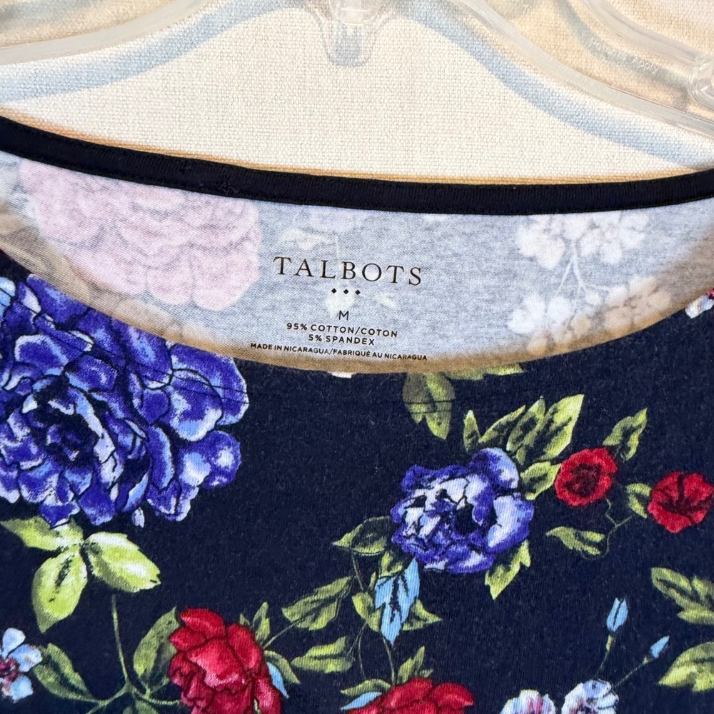Talbots Womens Medium Navy Blue Floral Print‎ 3/4 Sleeve Boat Neck Cotton Top - Picture 6 of 7